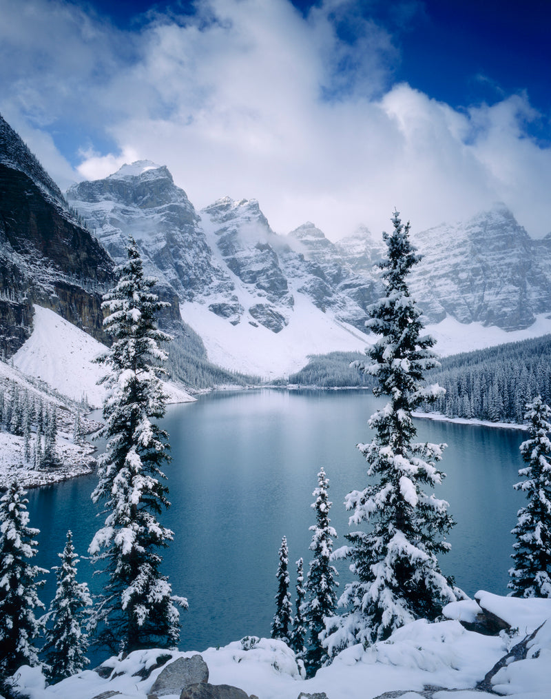 AUTUMN SNOWFALL ON MORAINE LAKE - ALAN MAJCHROWICZ HOLIDAY CARD