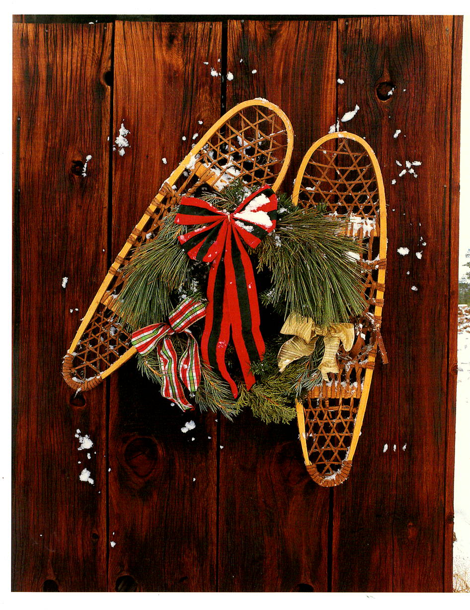SNOW SHOES & HOLIDAY WREATH - LONDIE PADELSKY NOTE CARD
